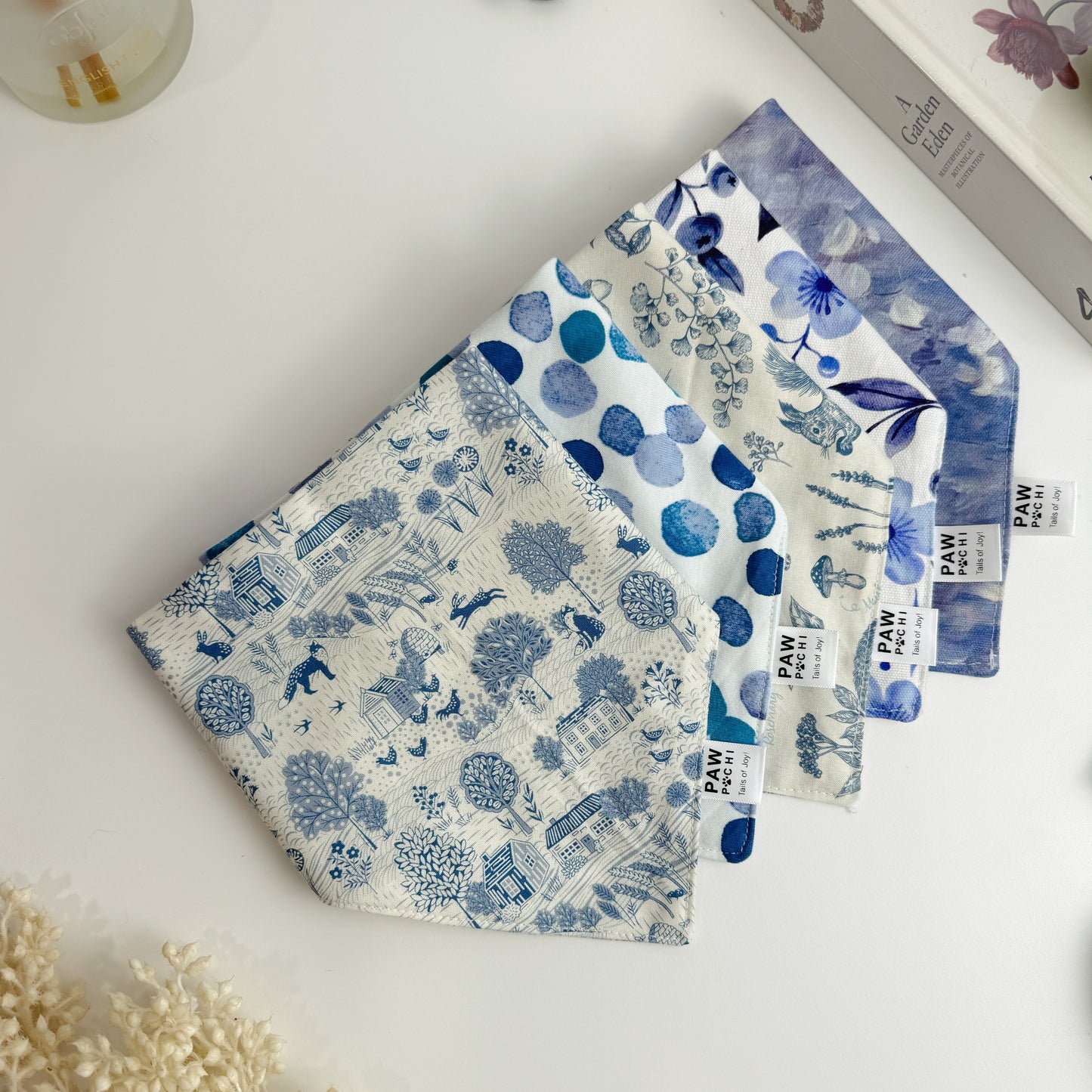 Ocean Pebble Dots S/M/L – Blue Watercolor Pet Bandana