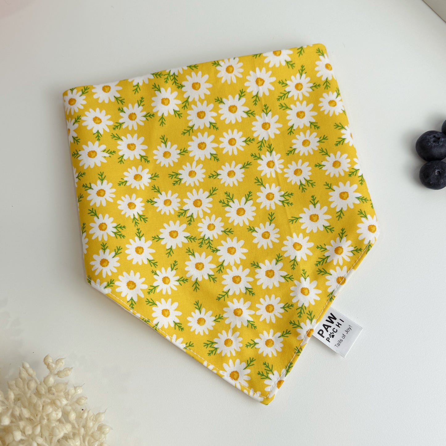 Sunny Daisy Meadow – Everyday Pet Bandana