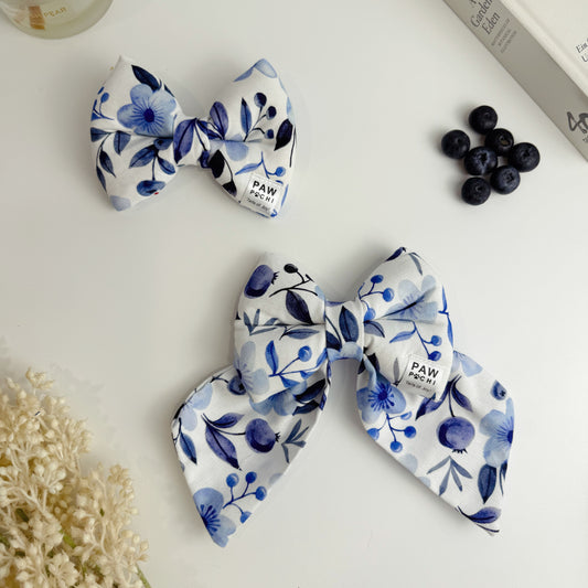 Blueberry Meadow – Soft Bloom Pet Bow