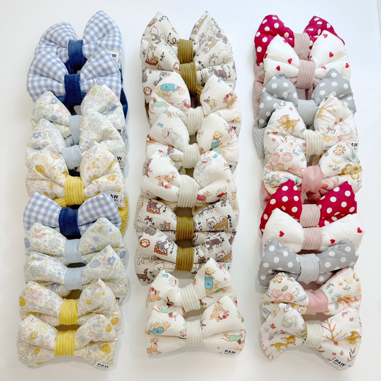 Sunny Bloom Bow – Vibrant Yellow Flower Print for Your Pet